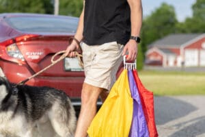 Why an Ergonomic Grocery Bag Carrier Helps